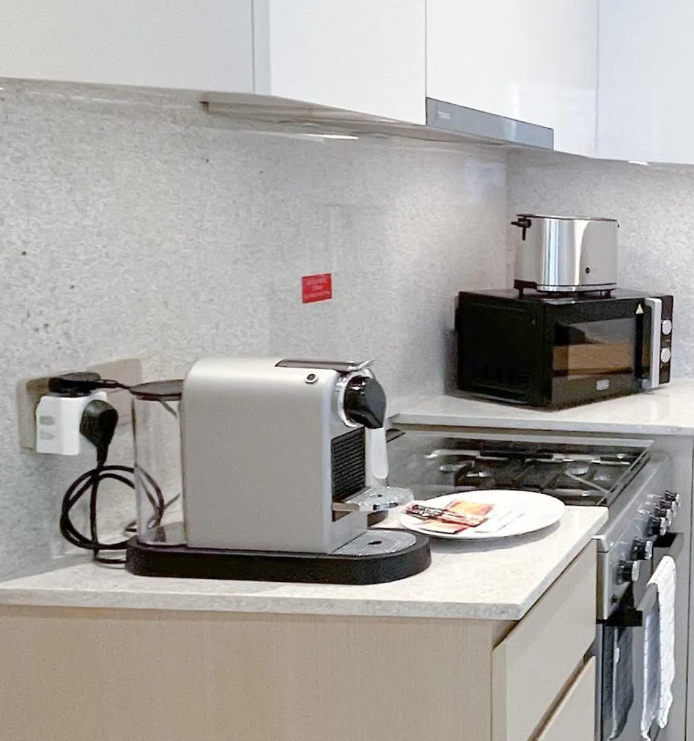 Luxury Burj Royale Modern Apt With Balcony Apartment Dubai 0*,  United Arab Emirates