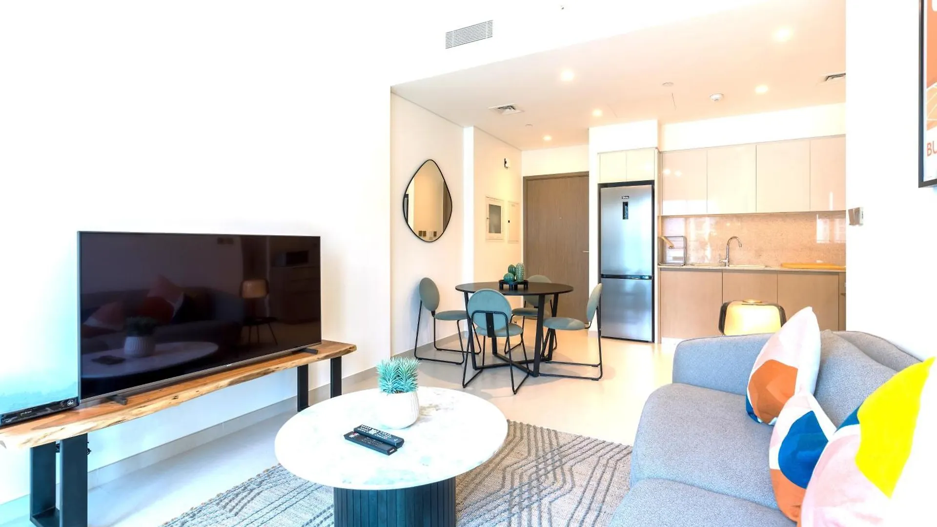 Luxury Burj Royale Modern Apt With Balcony Appartement Dubai