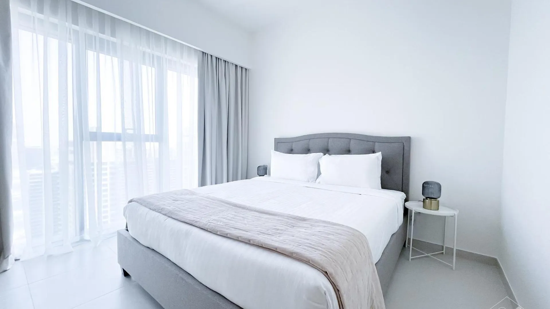 Luxury Burj Royale Modern Apt With Balcony Appartement Dubai